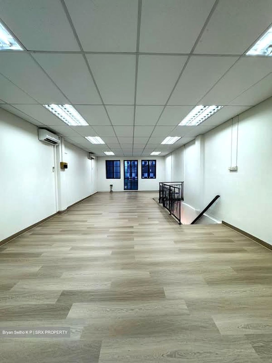 Bagnall Court (D16), Shop House #568677751